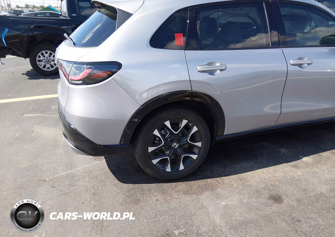 2026 Honda Hr-V Awd Ex-L VIN:3CZRZ2H79TM740605 - 6