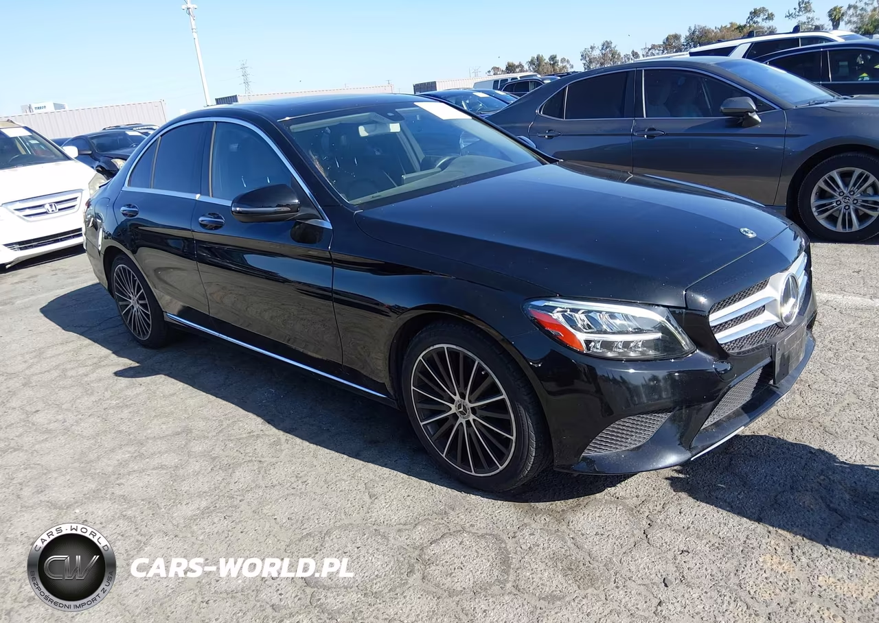 2020 Mercedes-Benz C 300