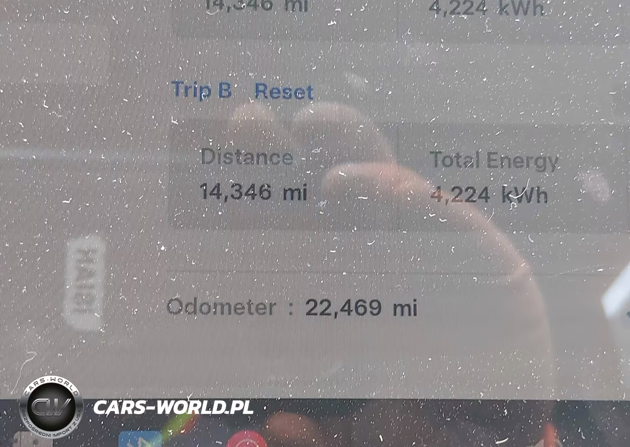 2024 Tesla Model Y Long Range Dual Motor All-Wheel Drive VIN:7SAYGDEEXRF200198 - 15