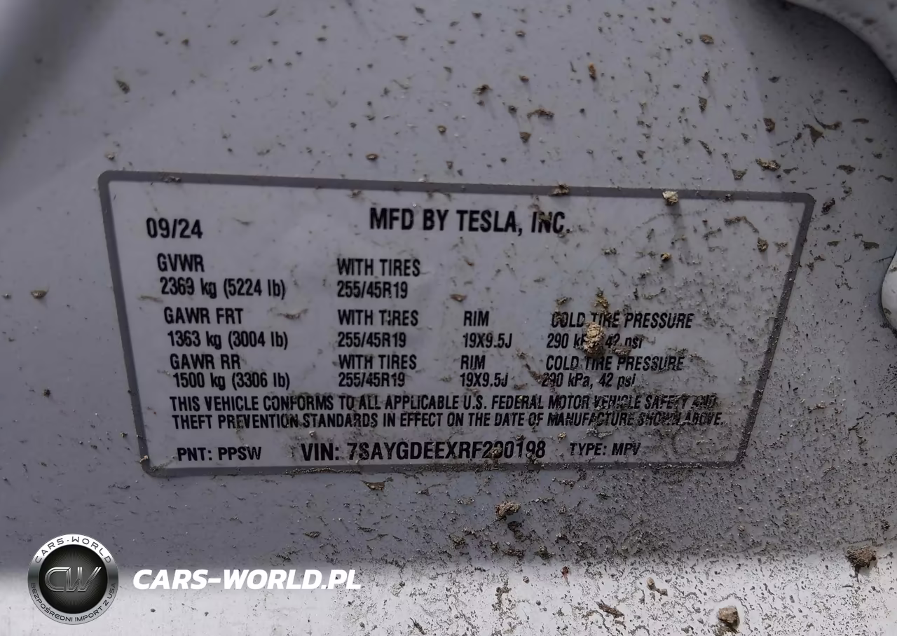 2024 Tesla Model Y Long Range Dual Motor All-Wheel Drive VIN:7SAYGDEEXRF200198 - 9