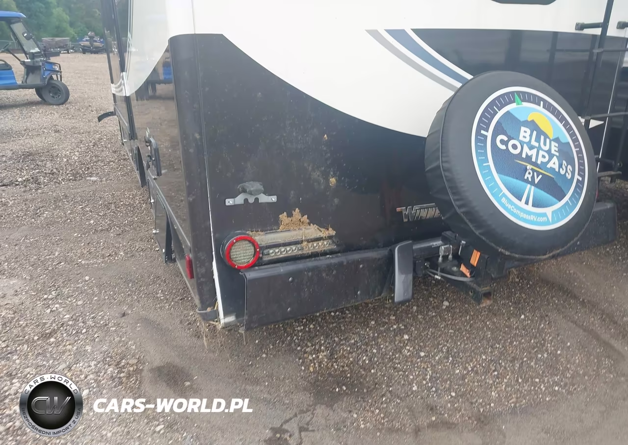 2019 Ford Transit-350 Cutaway VIN:1FDWS8PV2JKA45236 - 18