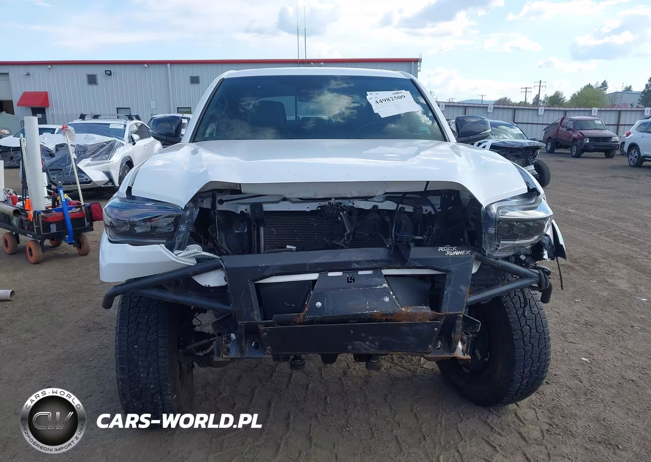 2018 Toyota Tacoma Trd Off Road VIN:3TMCZ5AN9JM168793 - 13