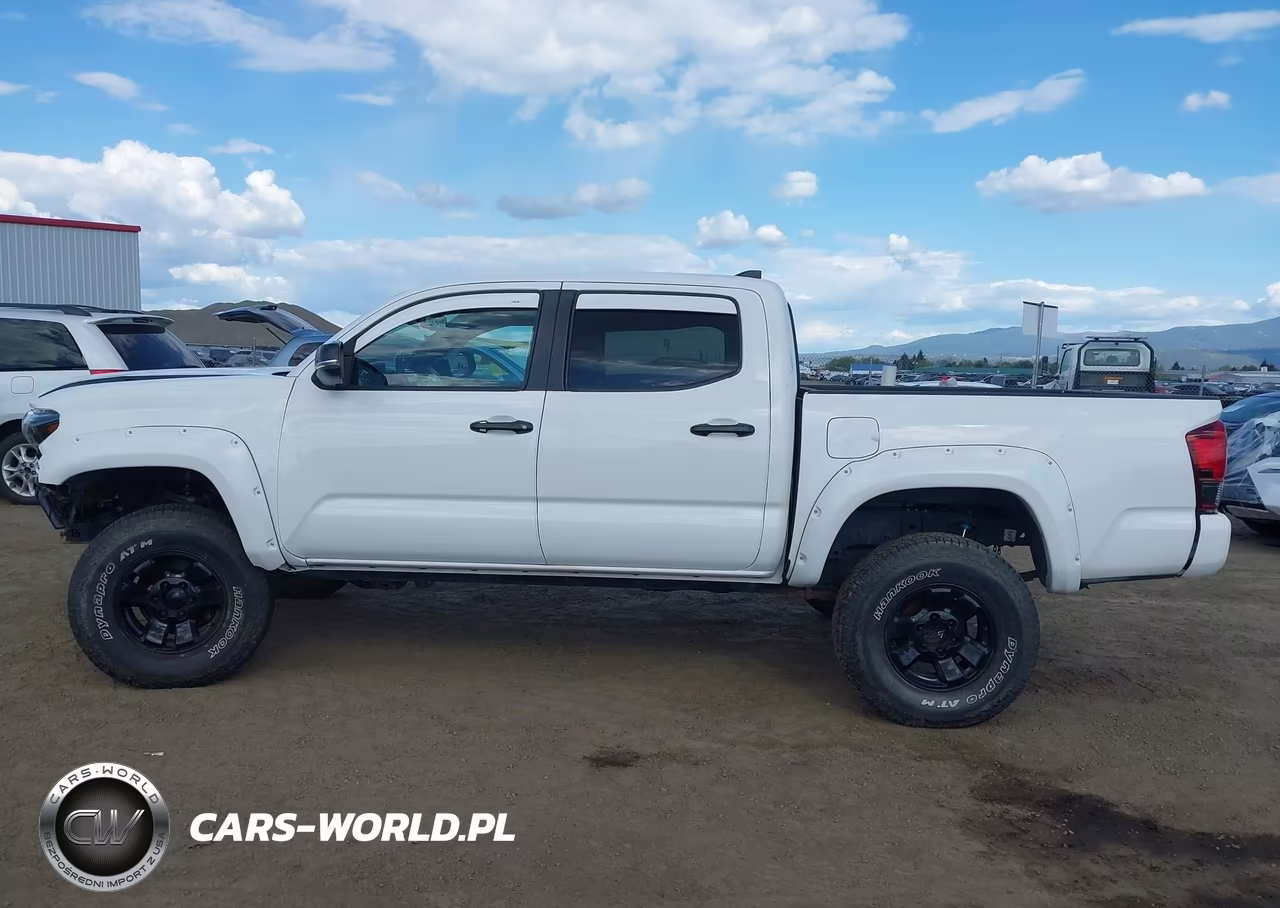 2018 Toyota Tacoma Trd Off Road VIN:3TMCZ5AN9JM168793 - 15