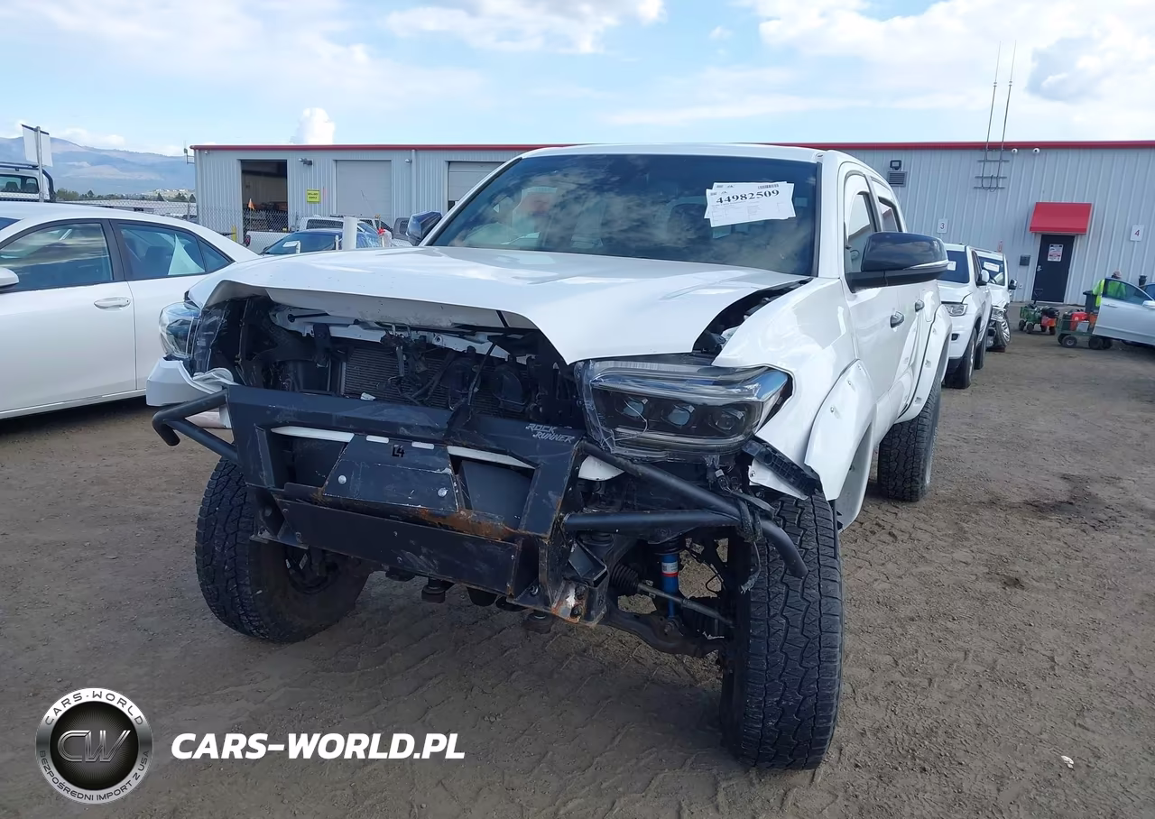2018 Toyota Tacoma Trd Off Road VIN:3TMCZ5AN9JM168793 - 6