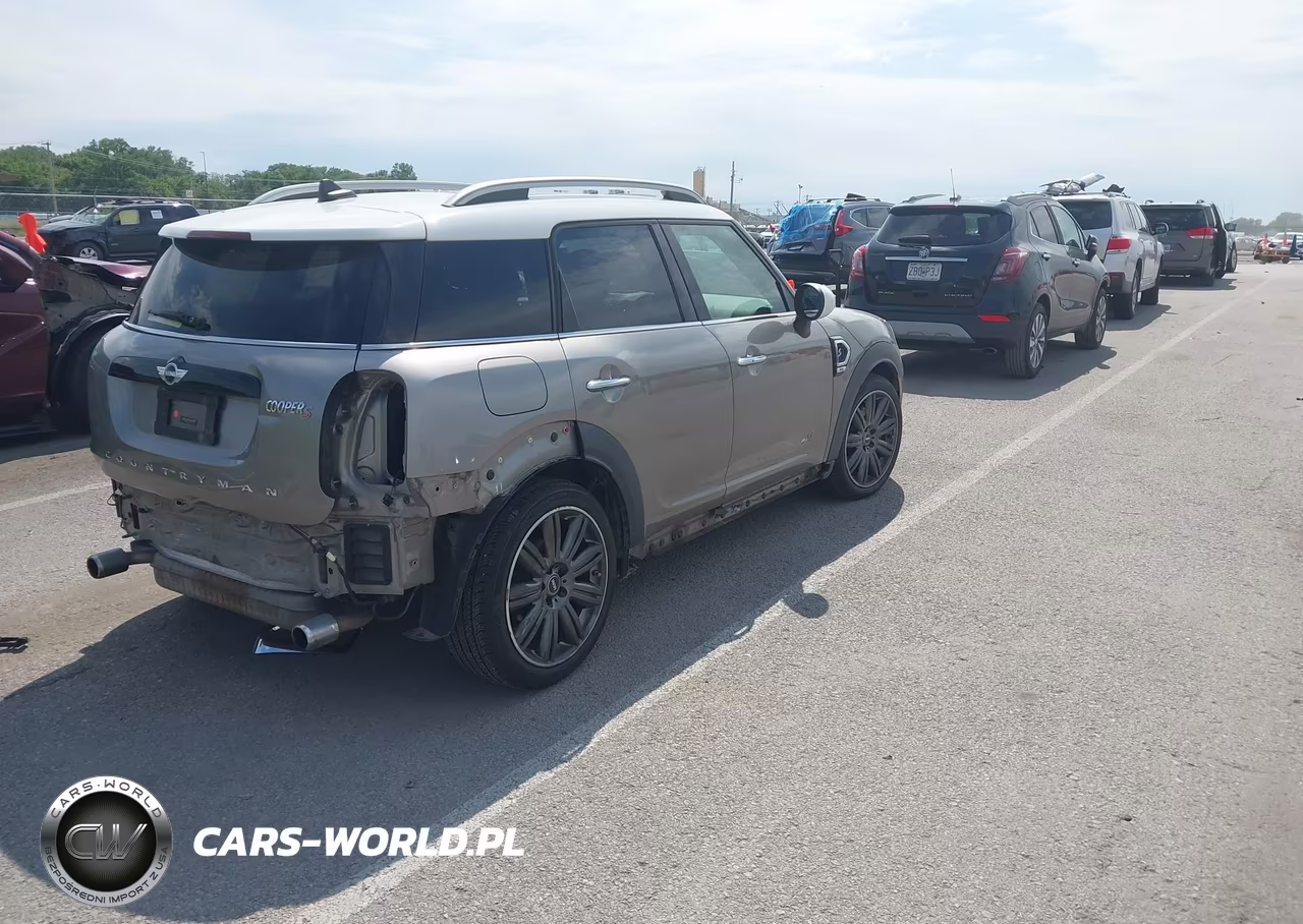 2018 Mini Countryman Cooper S VIN:WMZYT5C33J3E62407 - 4