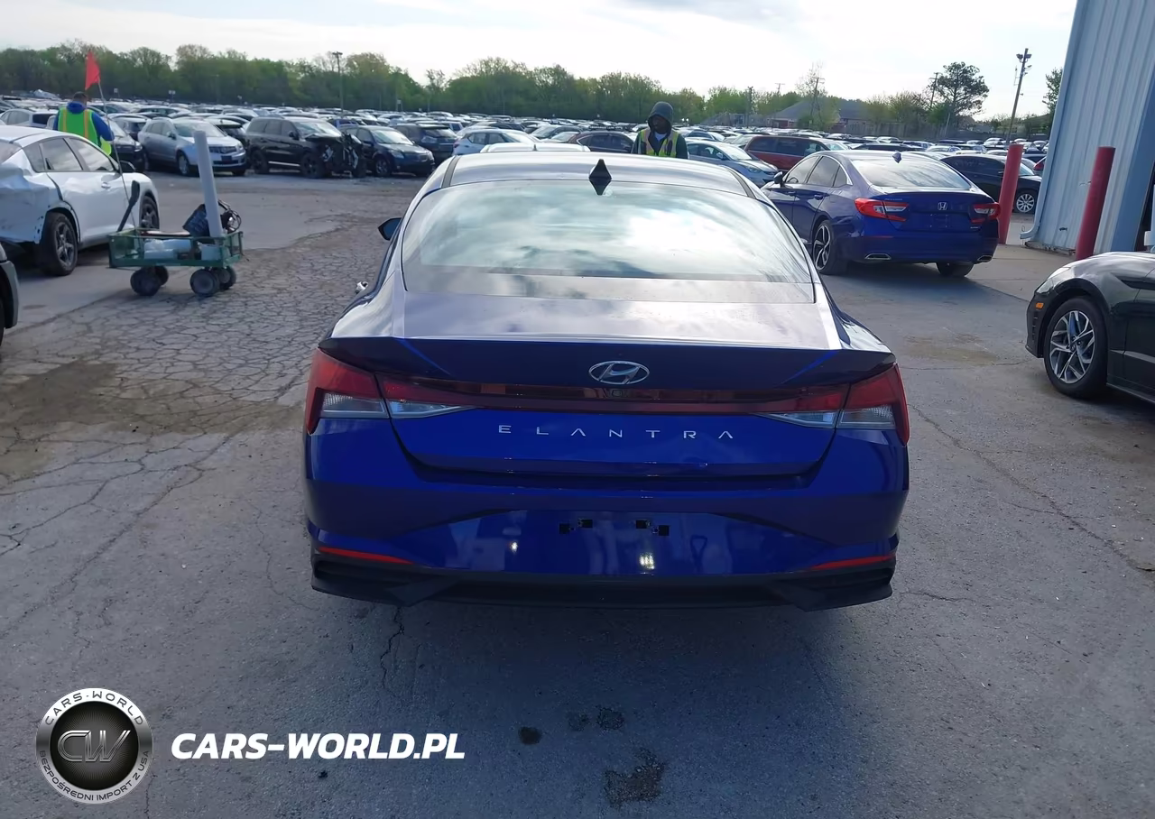 2022 Hyundai Elantra Sel VIN:KMHLM4AG4NU219642 - 17
