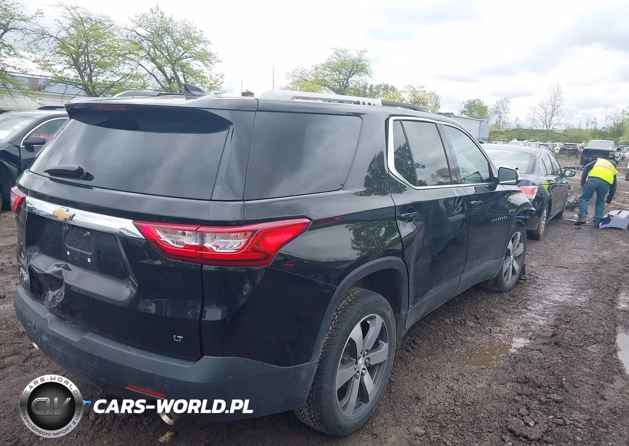 2018 Chevrolet Traverse 3Lt VIN:1GNERHKW0JJ101697 - 4