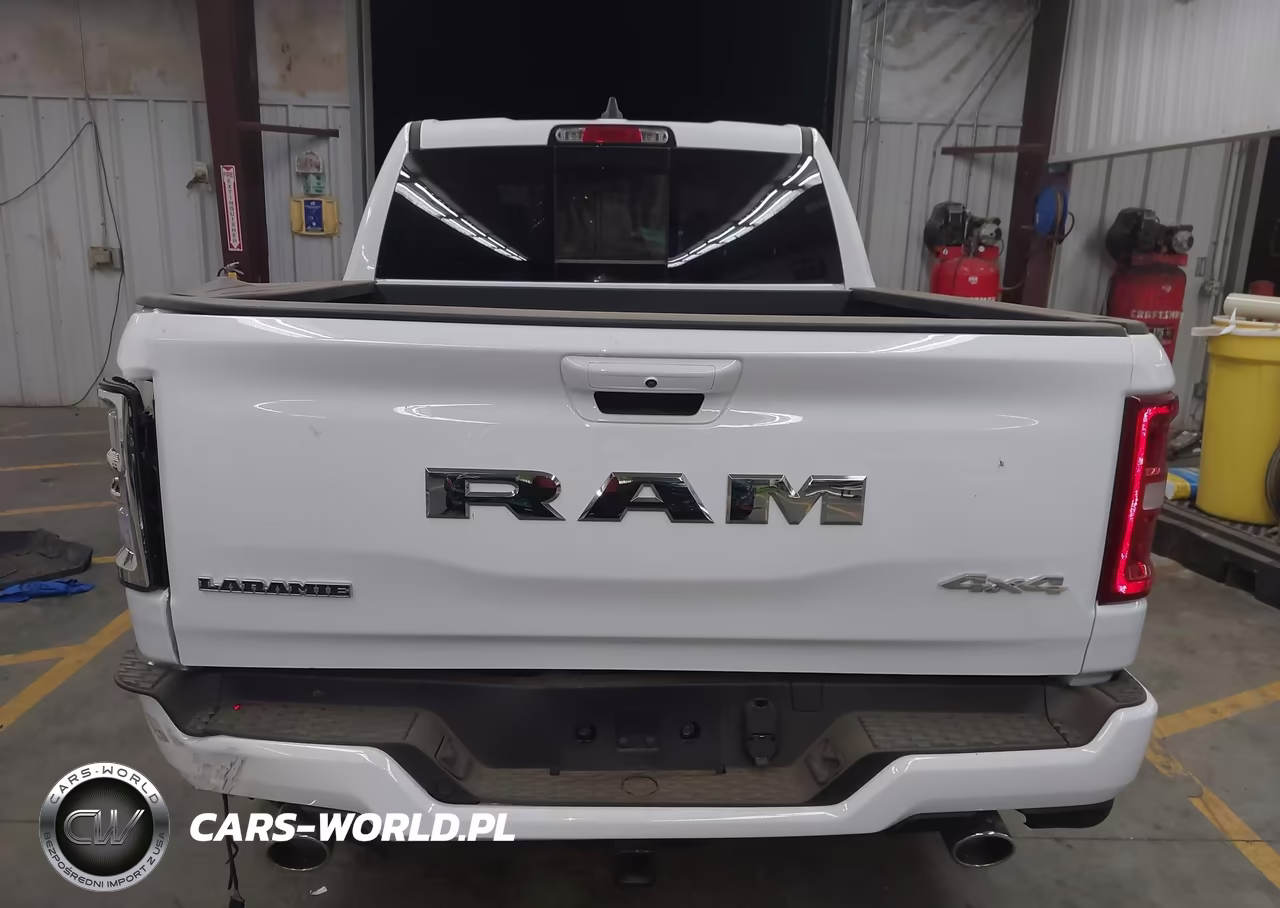 2026 Ram 1500 VIN:1C6SRFJP4TN240115 - 16