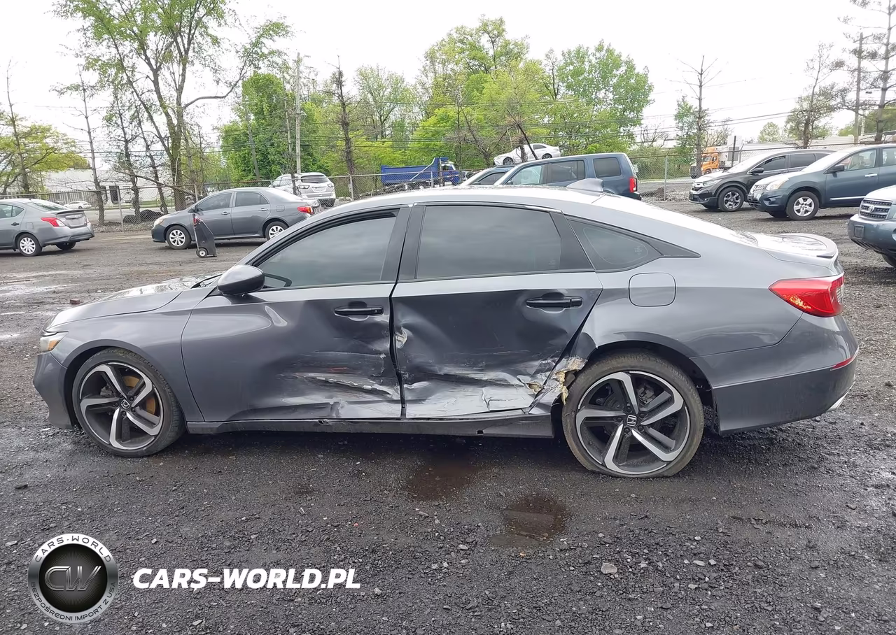 2018 Honda Accord Sport VIN:1HGCV1F34JA087307 - 14