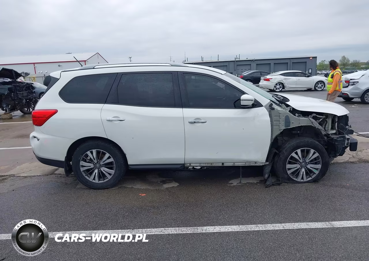 2017 Nissan Pathfinder S VIN:5N1DR2MM8HC612422 - 13