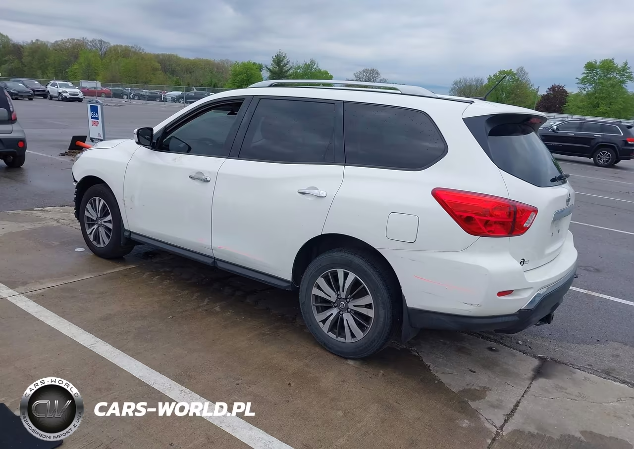 2017 Nissan Pathfinder S VIN:5N1DR2MM8HC612422 - 3