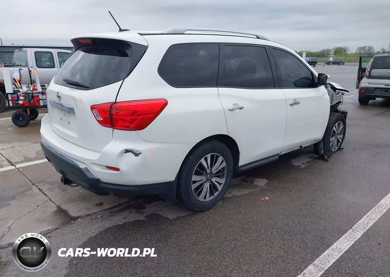 2017 Nissan Pathfinder S VIN:5N1DR2MM8HC612422 - 4