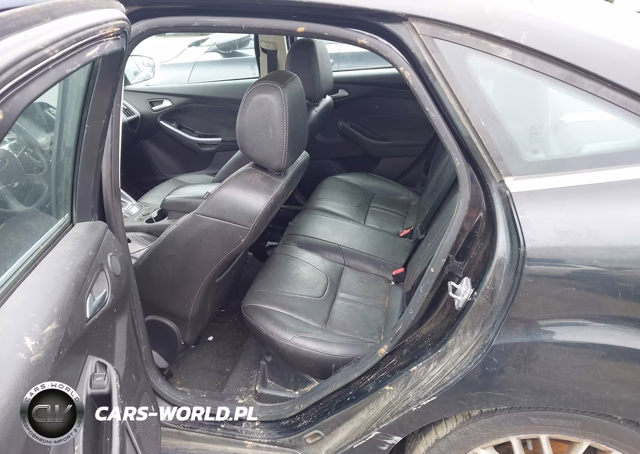 2014 Ford Focus Titanium VIN:1FADP3J25EL189867 - 8