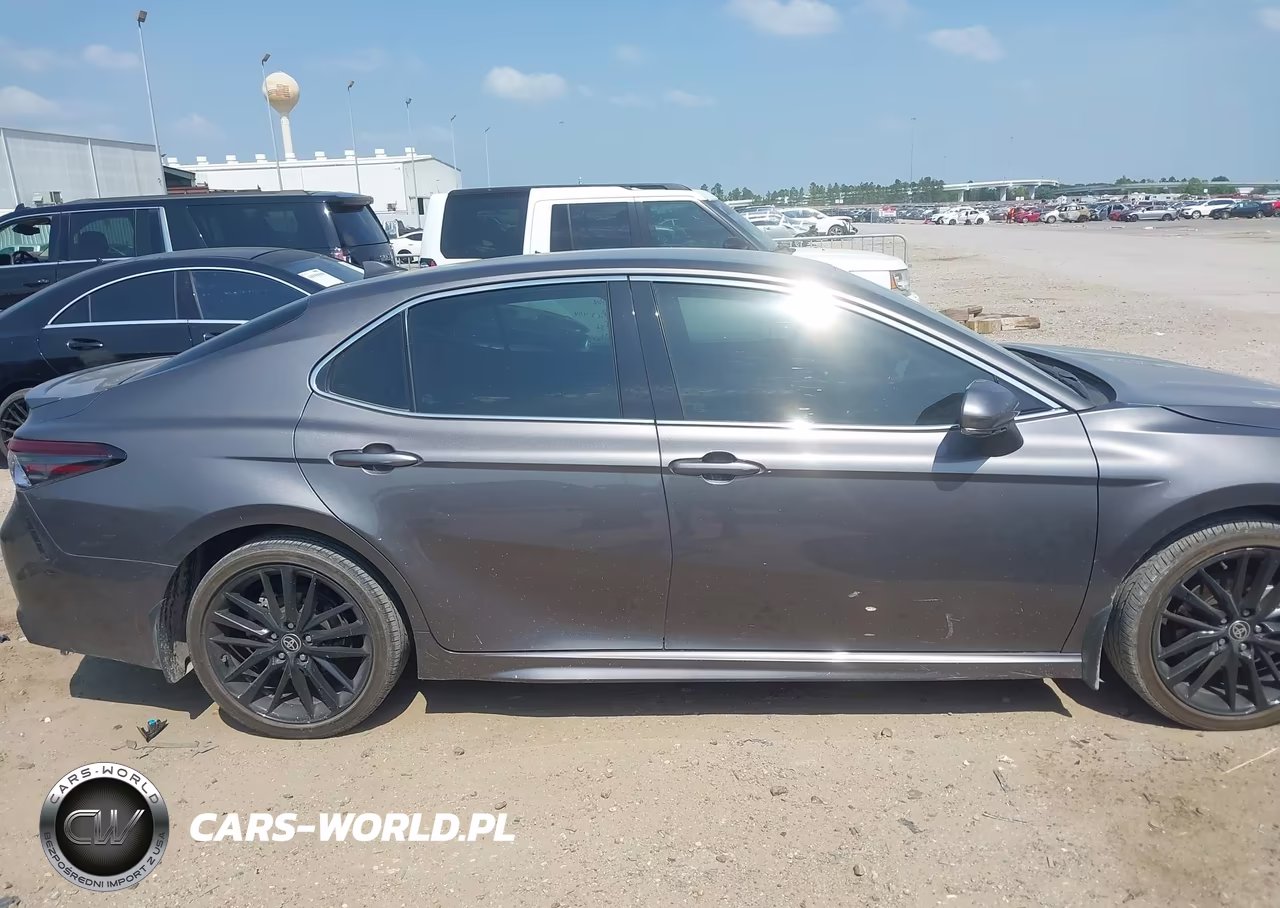 2021 Toyota Camry Xse VIN:4T1K61AK2MU555409 - 14