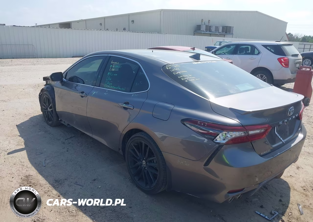 2021 Toyota Camry Xse VIN:4T1K61AK2MU555409 - 3