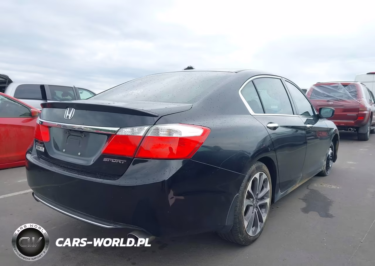 2015 Honda Accord Sport VIN:1HGCR2F57FA120514 - 4