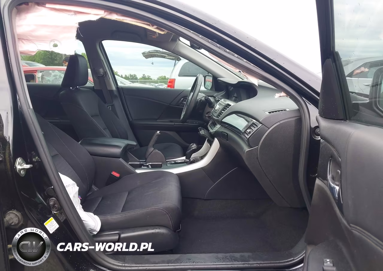 2015 Honda Accord Sport VIN:1HGCR2F57FA120514 - 5