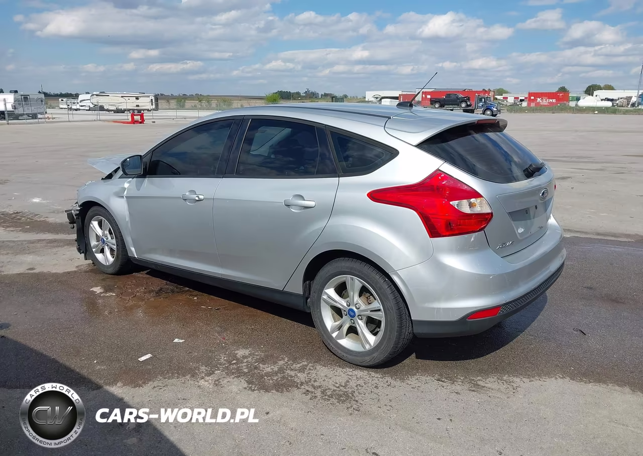 2012 Ford Focus Se VIN:1FAHP3K28CL273663 - 3