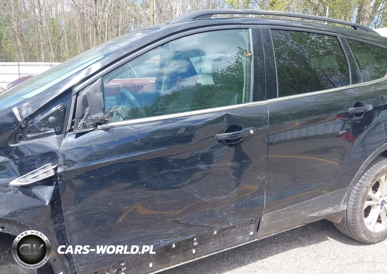 2018 Ford Escape Se VIN:1FMCU9GD8JUB52046 - 17