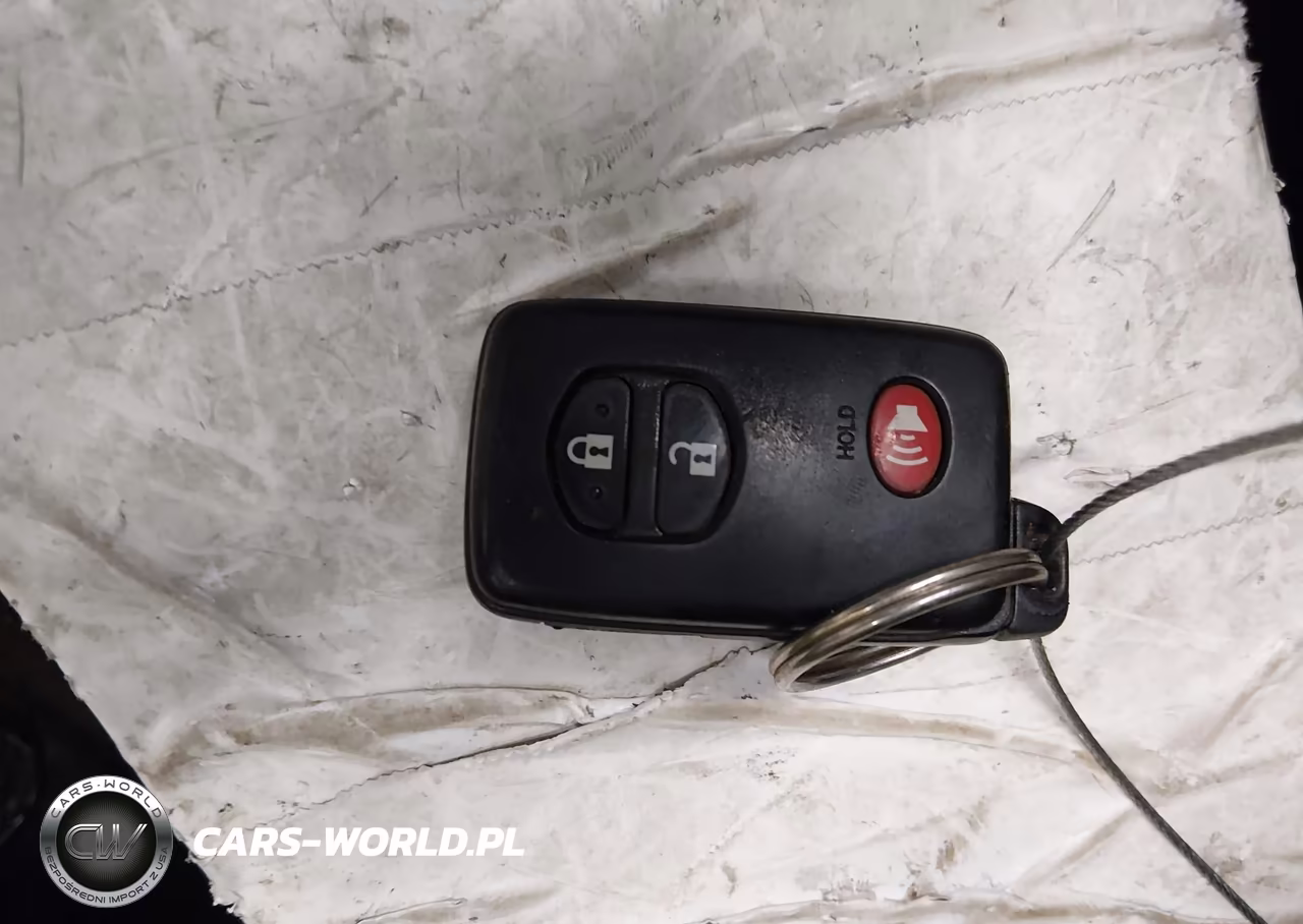 2013 Toyota Prius Three Se VIN:JTDKN3DU3D5617264 - 11