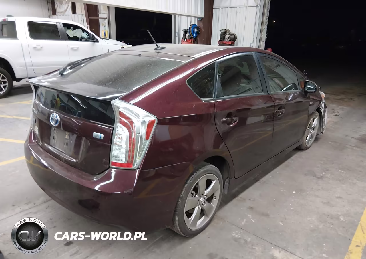 2013 Toyota Prius Three Se VIN:JTDKN3DU3D5617264 - 4