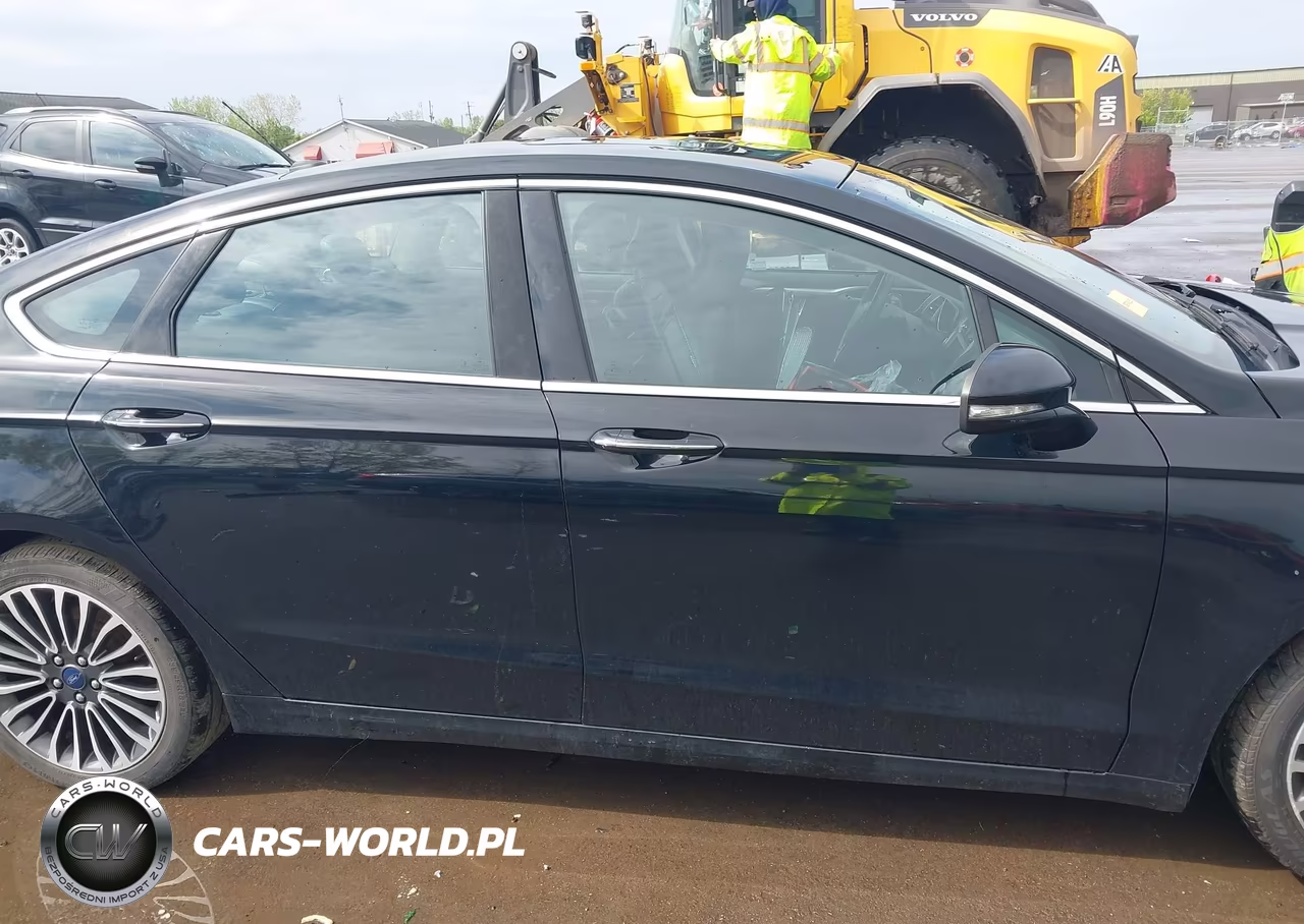 2018 Ford Fusion Se VIN:3FA6P0HD3JR135784 - 13