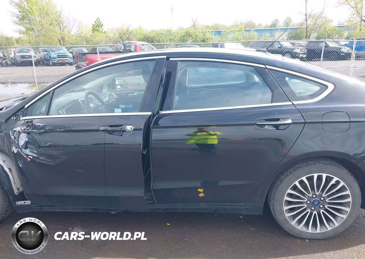 2018 Ford Fusion Se VIN:3FA6P0HD3JR135784 - 14