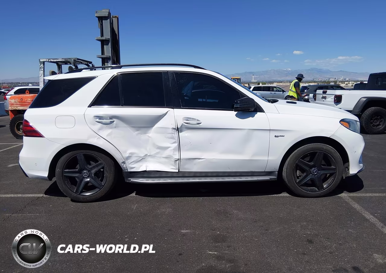 2018 Mercedes-Benz Amg Gle 43 4Matic VIN:4JGDA6EB4JB036075 - 14