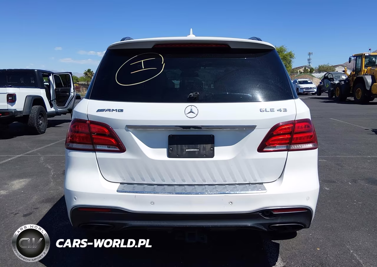 2018 Mercedes-Benz Amg Gle 43 4Matic VIN:4JGDA6EB4JB036075 - 17