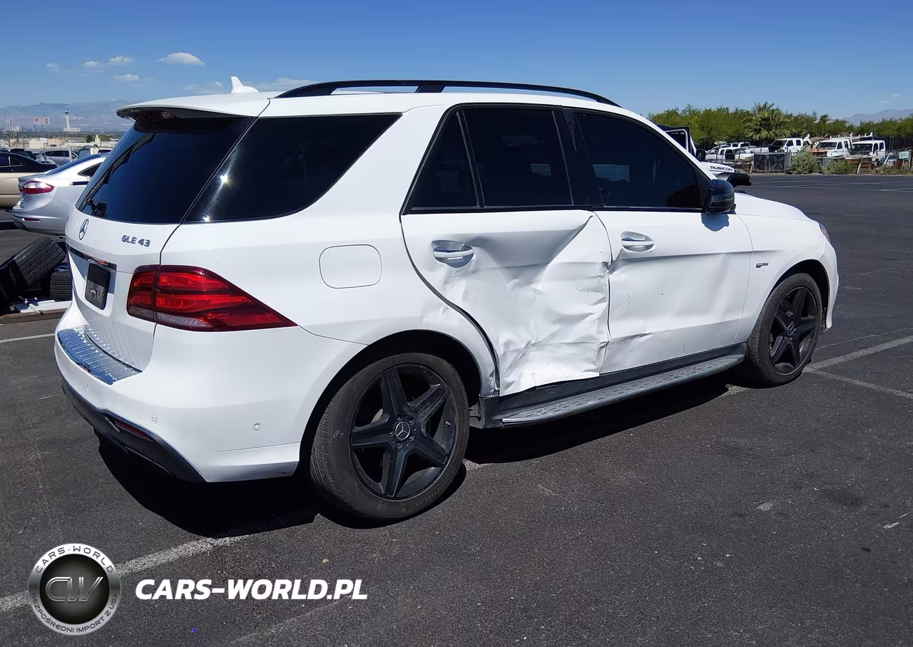2018 Mercedes-Benz Amg Gle 43 4Matic VIN:4JGDA6EB4JB036075 - 4