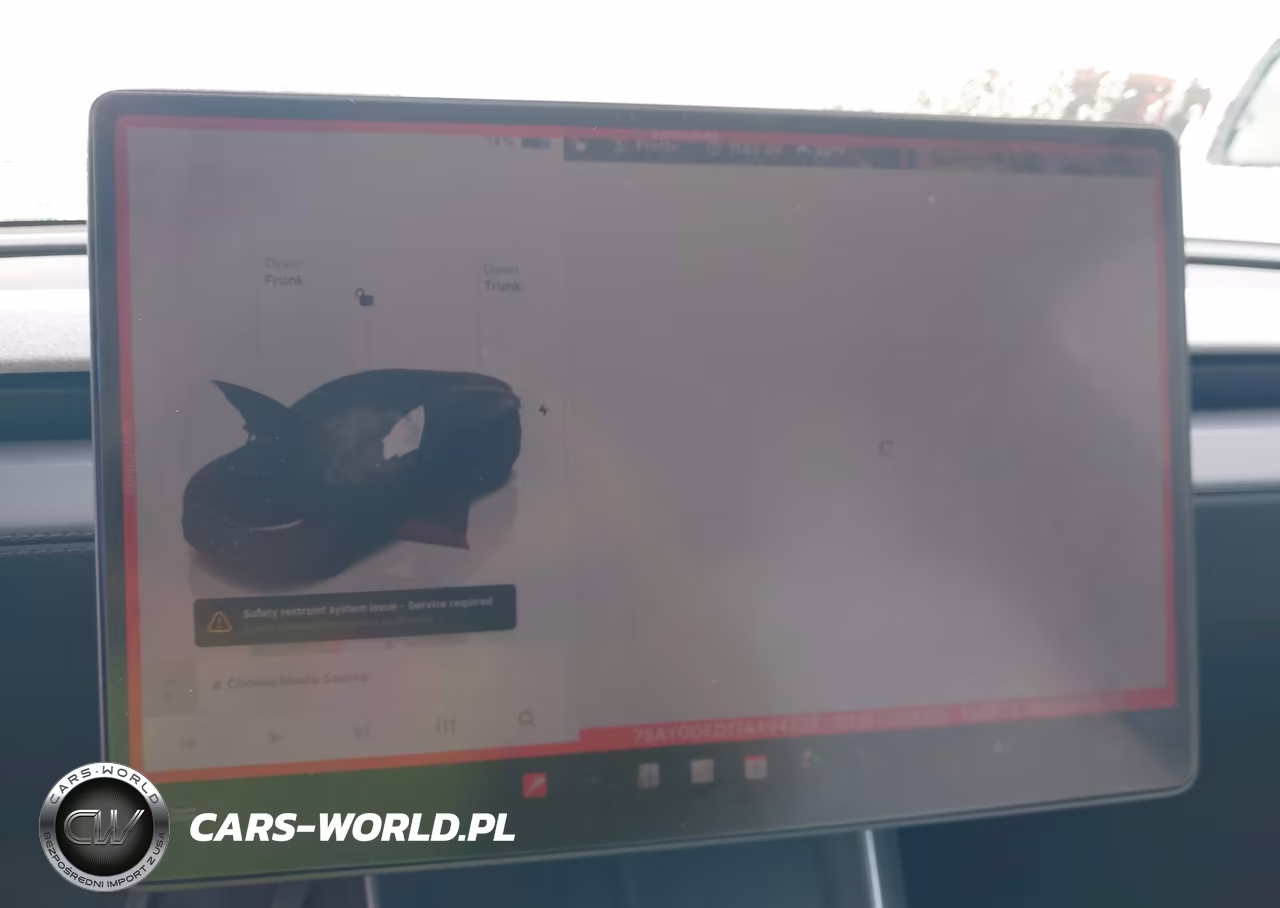 2026 Tesla Model Y Premium Rear-Wheel Drive-Standard Rear-Wheel Drive VIN:7SAYGDED1TA494733 - 17