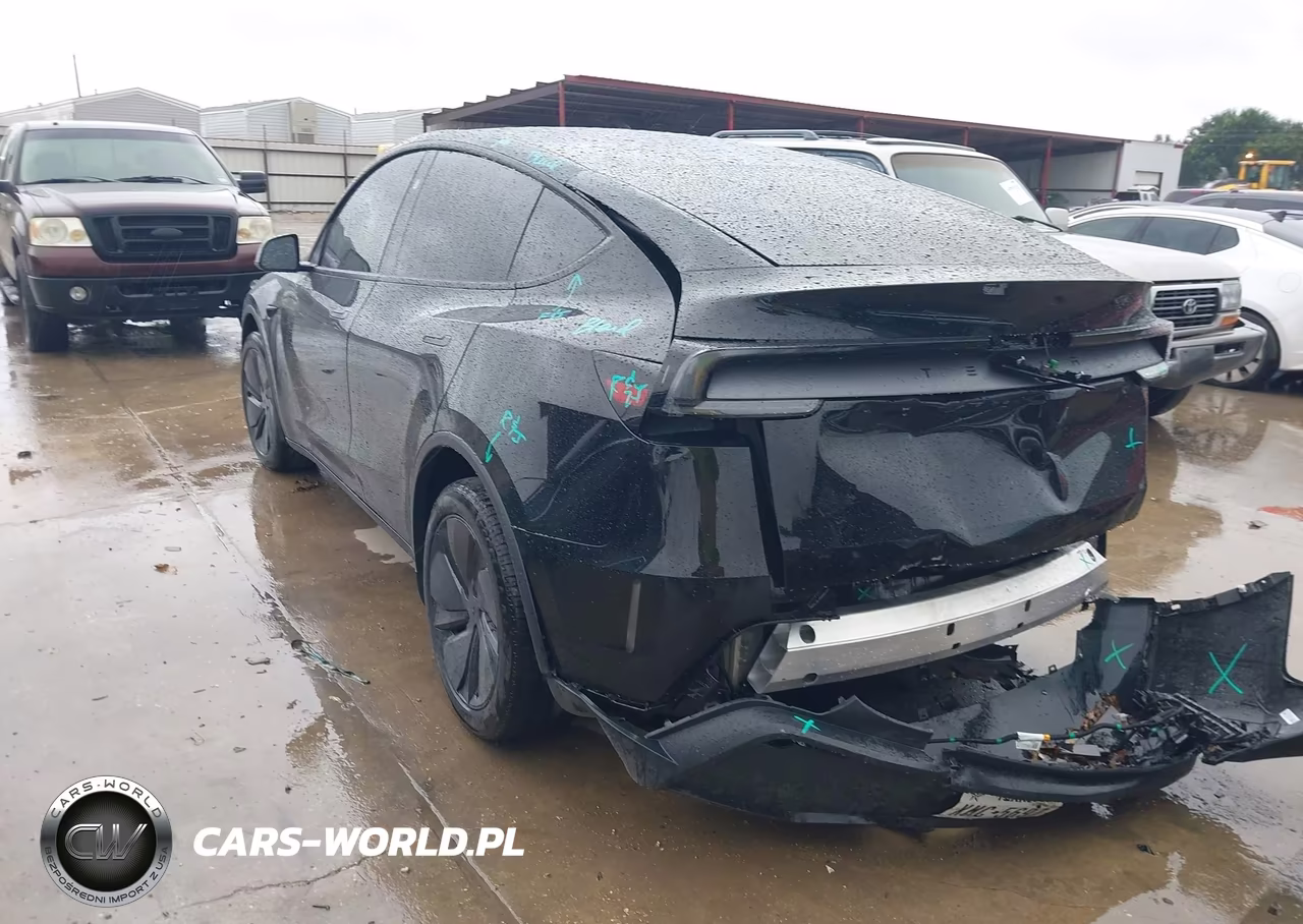 2026 Tesla Model Y Premium Rear-Wheel Drive-Standard Rear-Wheel Drive VIN:7SAYGDED1TA494733 - 3