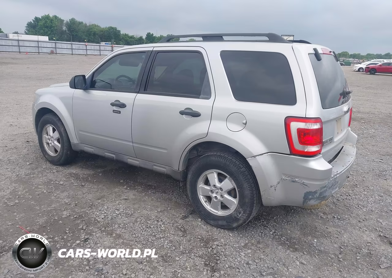 2009 Ford Escape Xlt VIN:1FMCU03789KA59515 - 3