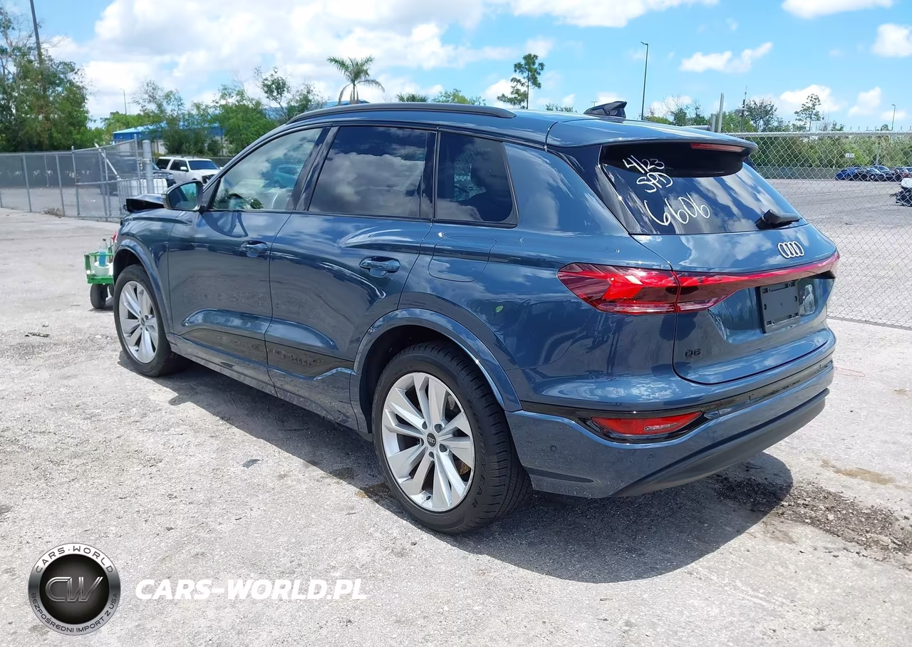 2025 Audi Q6 E-Tron Premium VIN:WA112BGFXSA016606 - 3