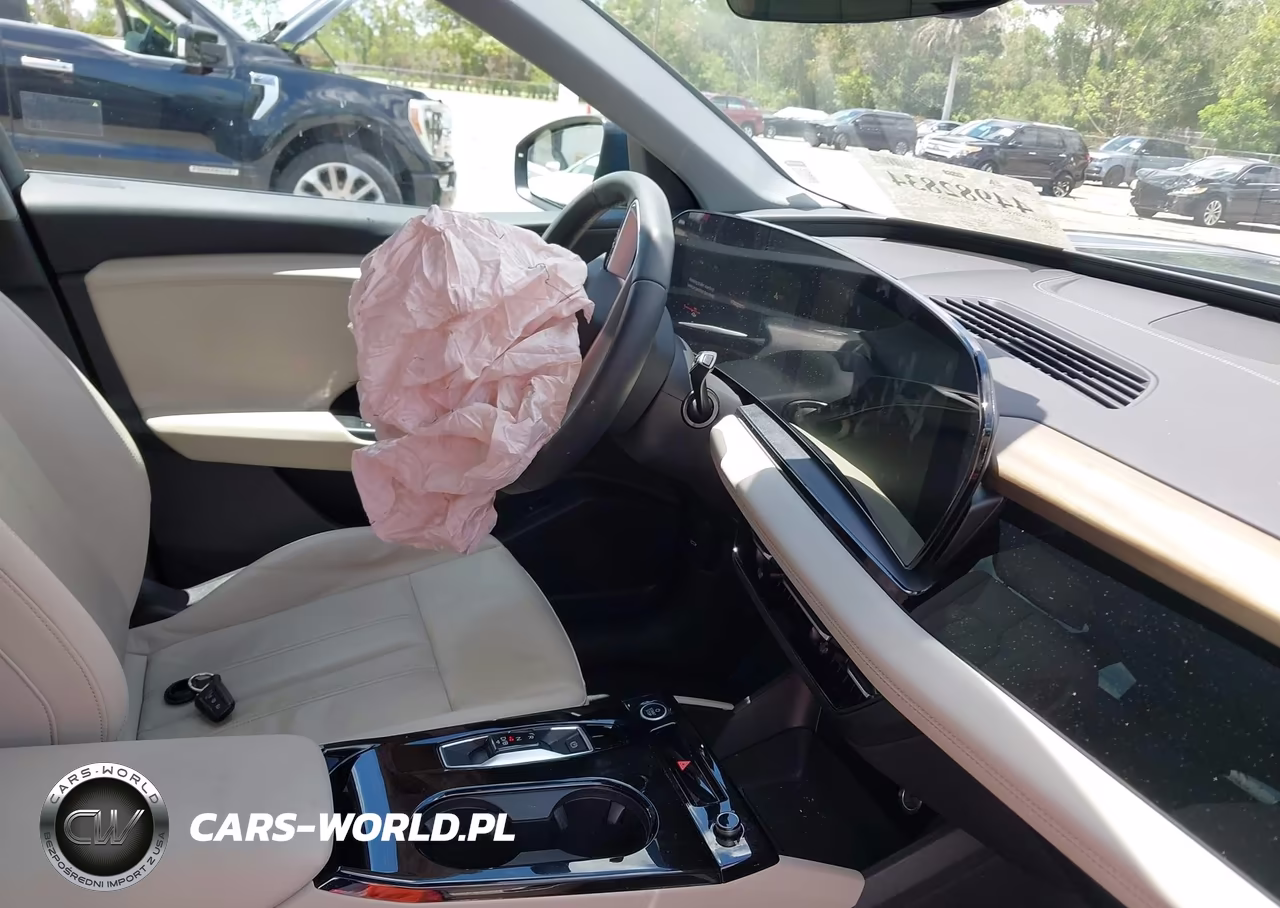 2025 Audi Q6 E-Tron Premium VIN:WA112BGFXSA016606 - 5