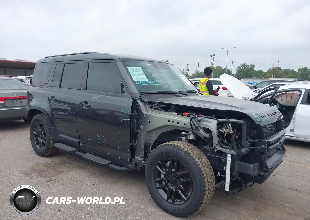 2026 Land Rover Defender P300 S – zdjęcie 1 z 17