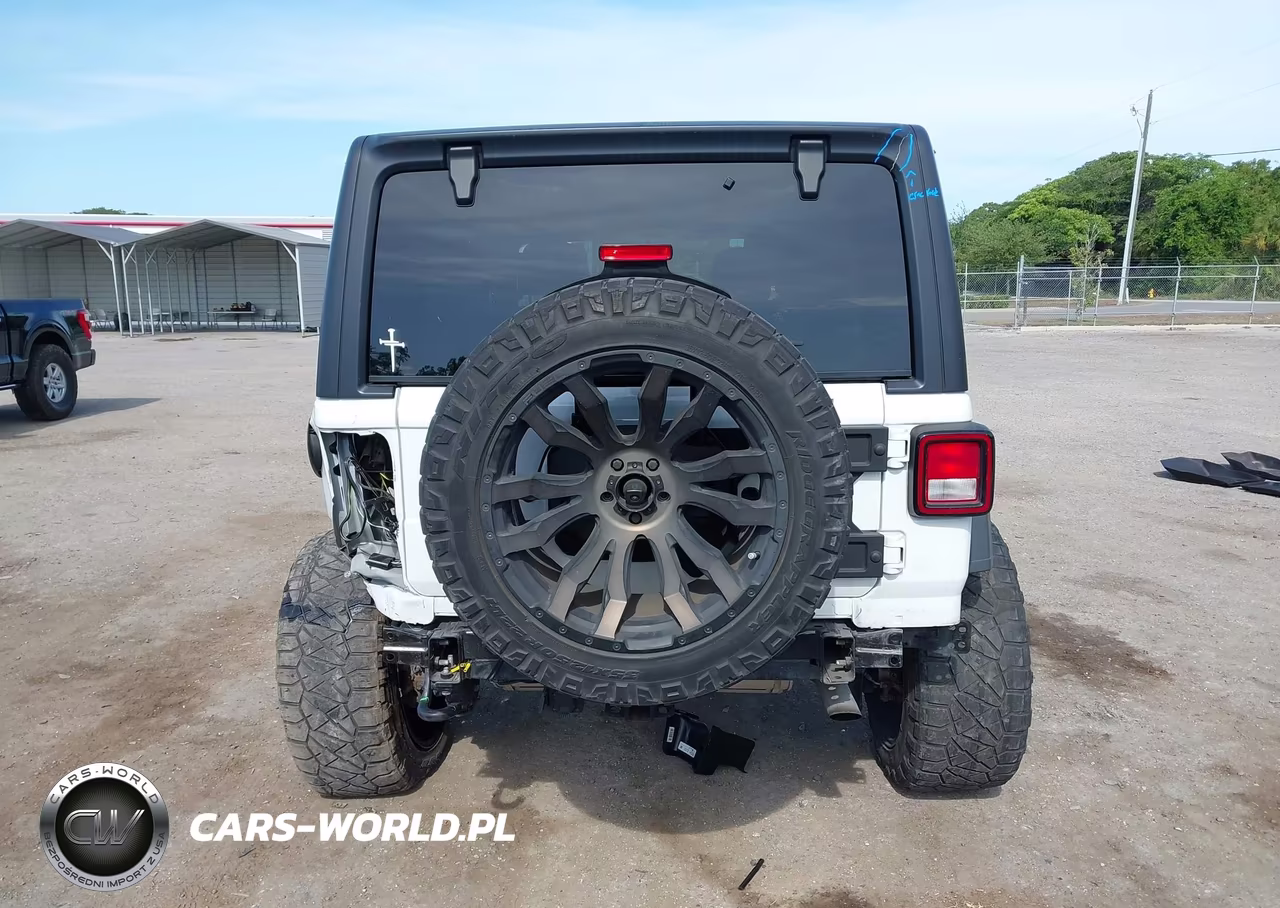 2020 Jeep Wrangler Unlimited Sport S 4X4 VIN:1C4HJXDN5LW167437 - 17