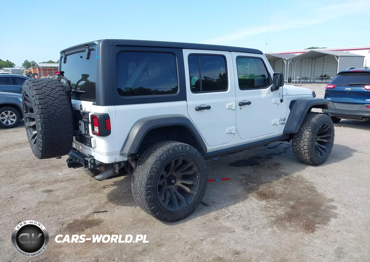 2020 Jeep Wrangler Unlimited Sport S 4X4 VIN:1C4HJXDN5LW167437 - 4