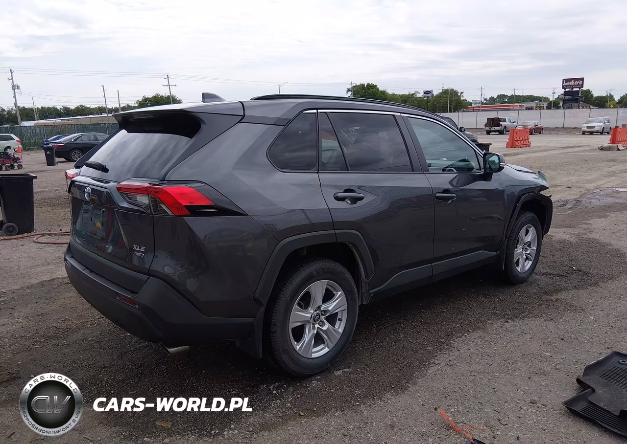 2021 Toyota Rav4 Xle VIN:2T3P1RFV3MW227655 - 4