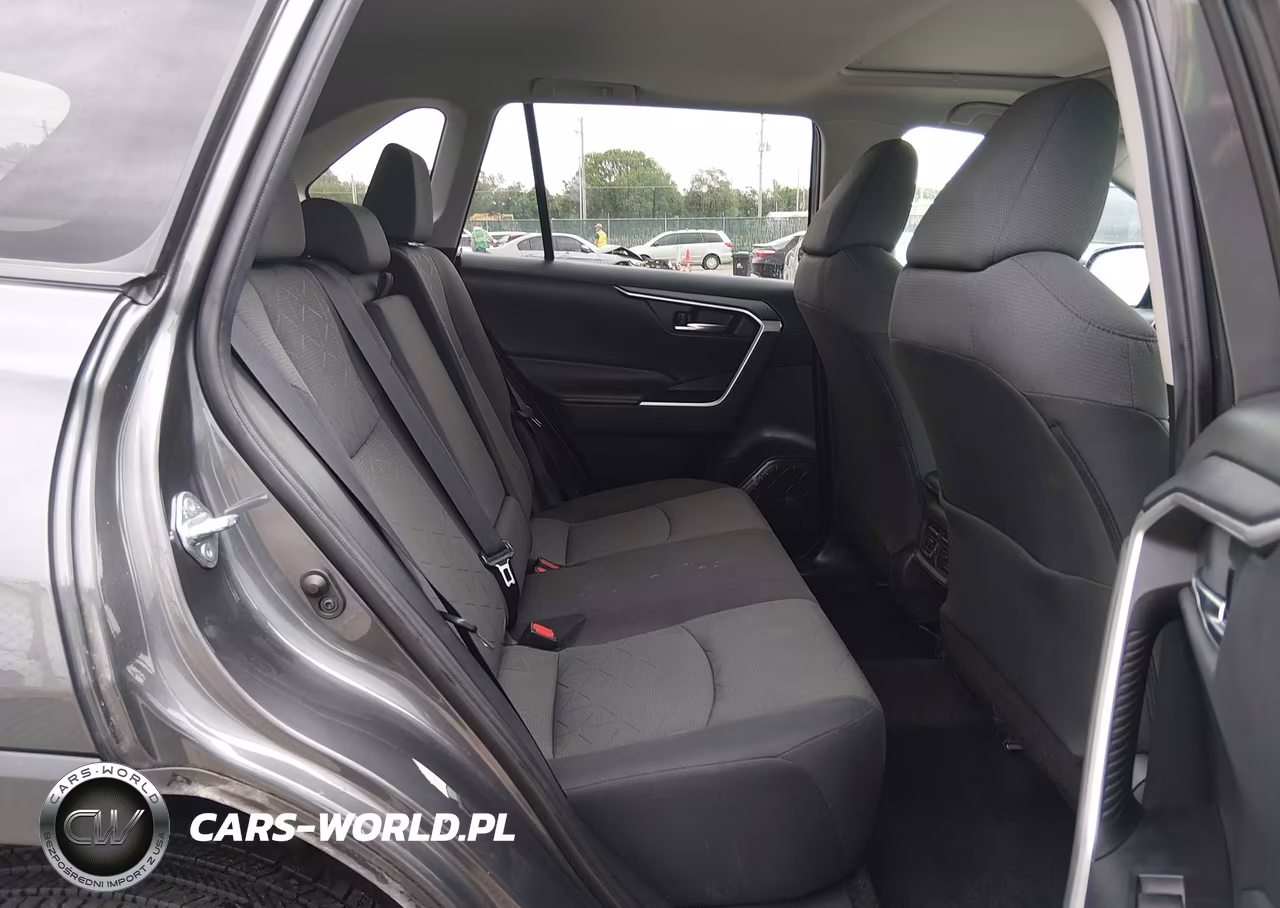 2021 Toyota Rav4 Xle VIN:2T3P1RFV3MW227655 - 8