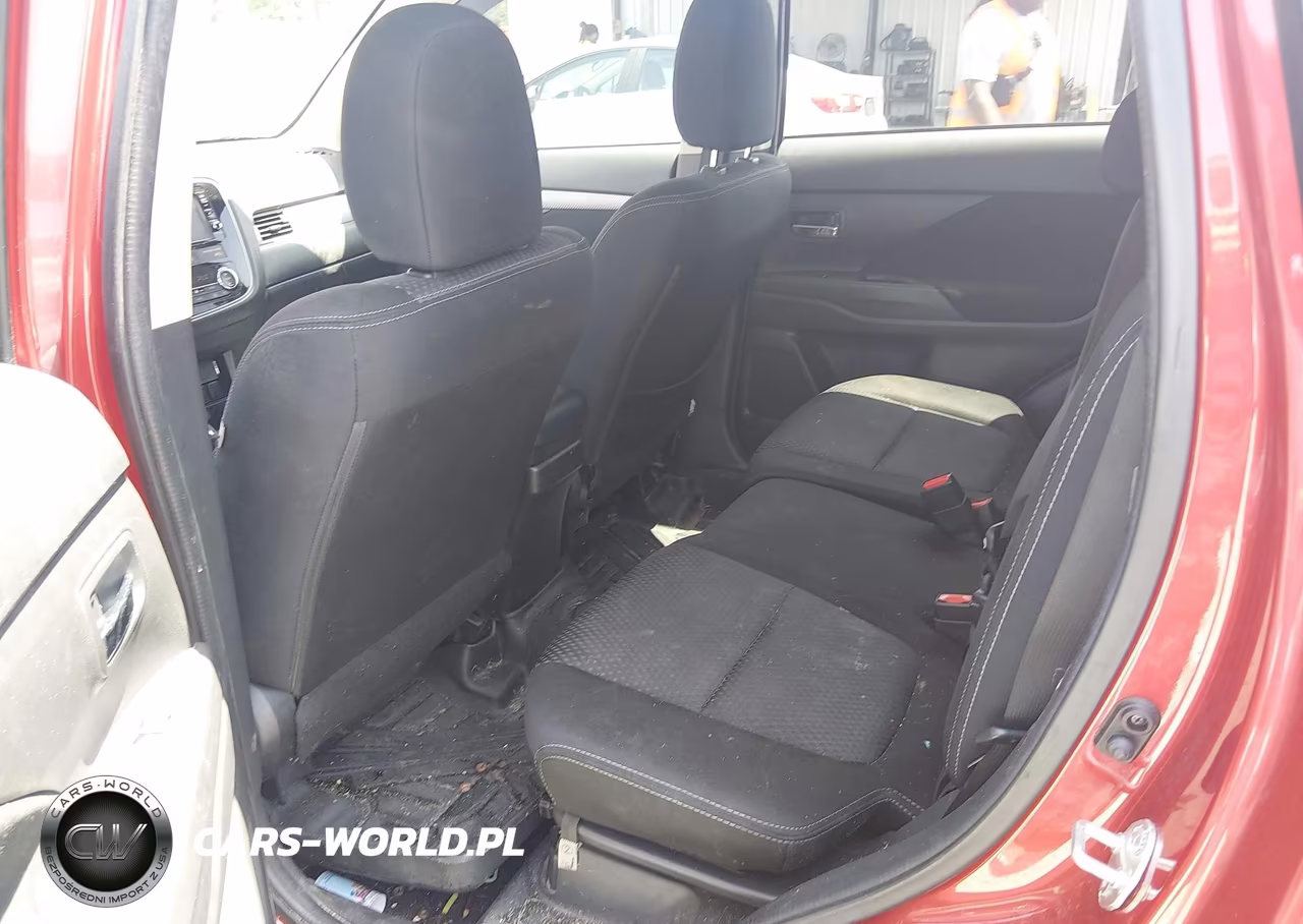 2018 Mitsubishi Outlander Es VIN:JA4AD2A37JZ065898 - 8