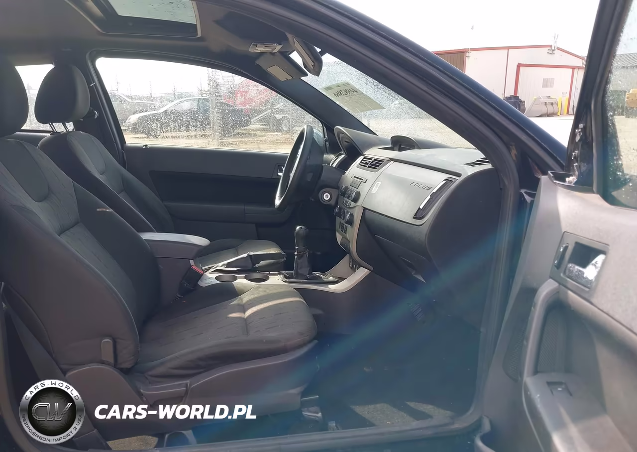 2008 Ford Focus Se VIN:1FAHP33N58W152488 - 5
