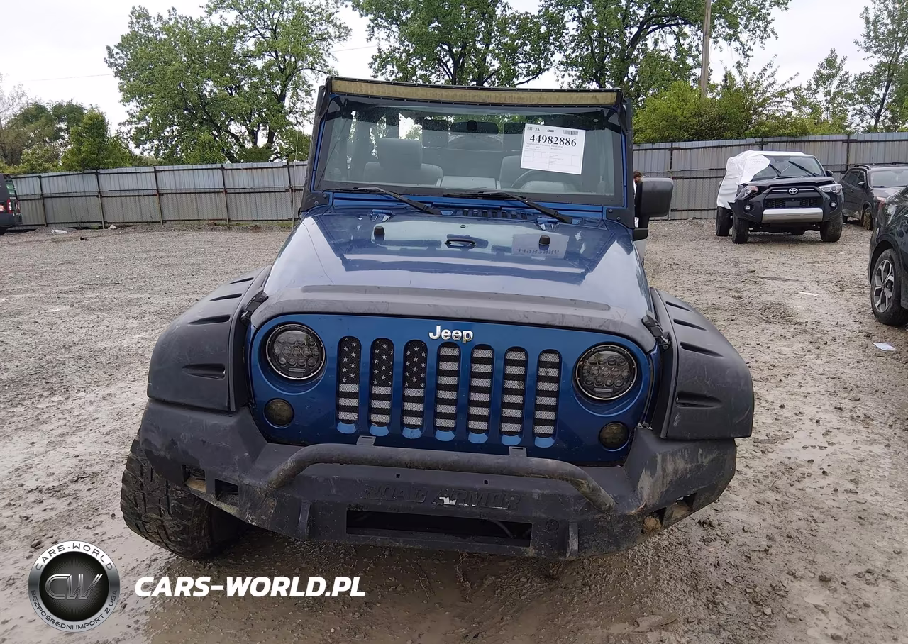 2009 Jeep Wrangler X VIN:1J4FA24179L759790 - 12