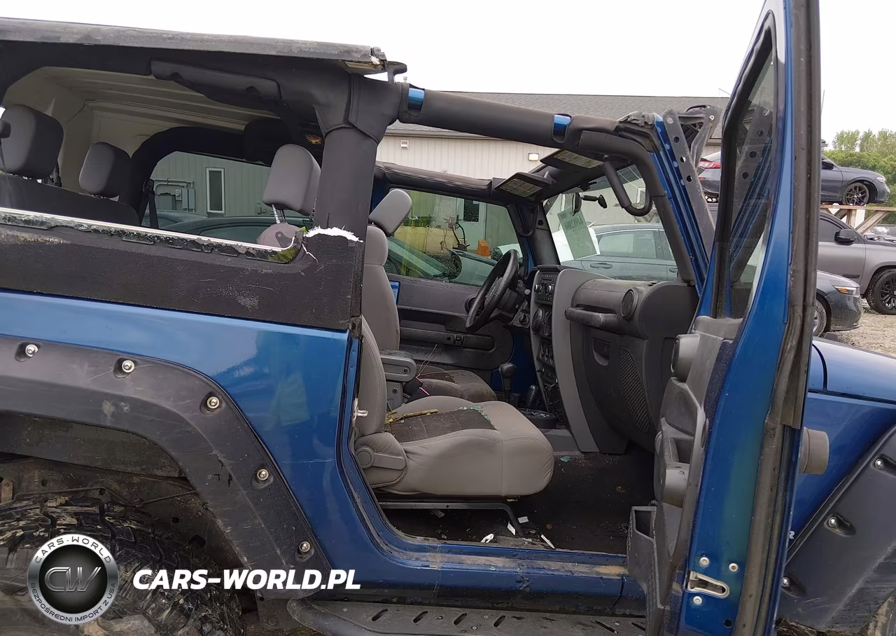 2009 Jeep Wrangler X VIN:1J4FA24179L759790 - 5