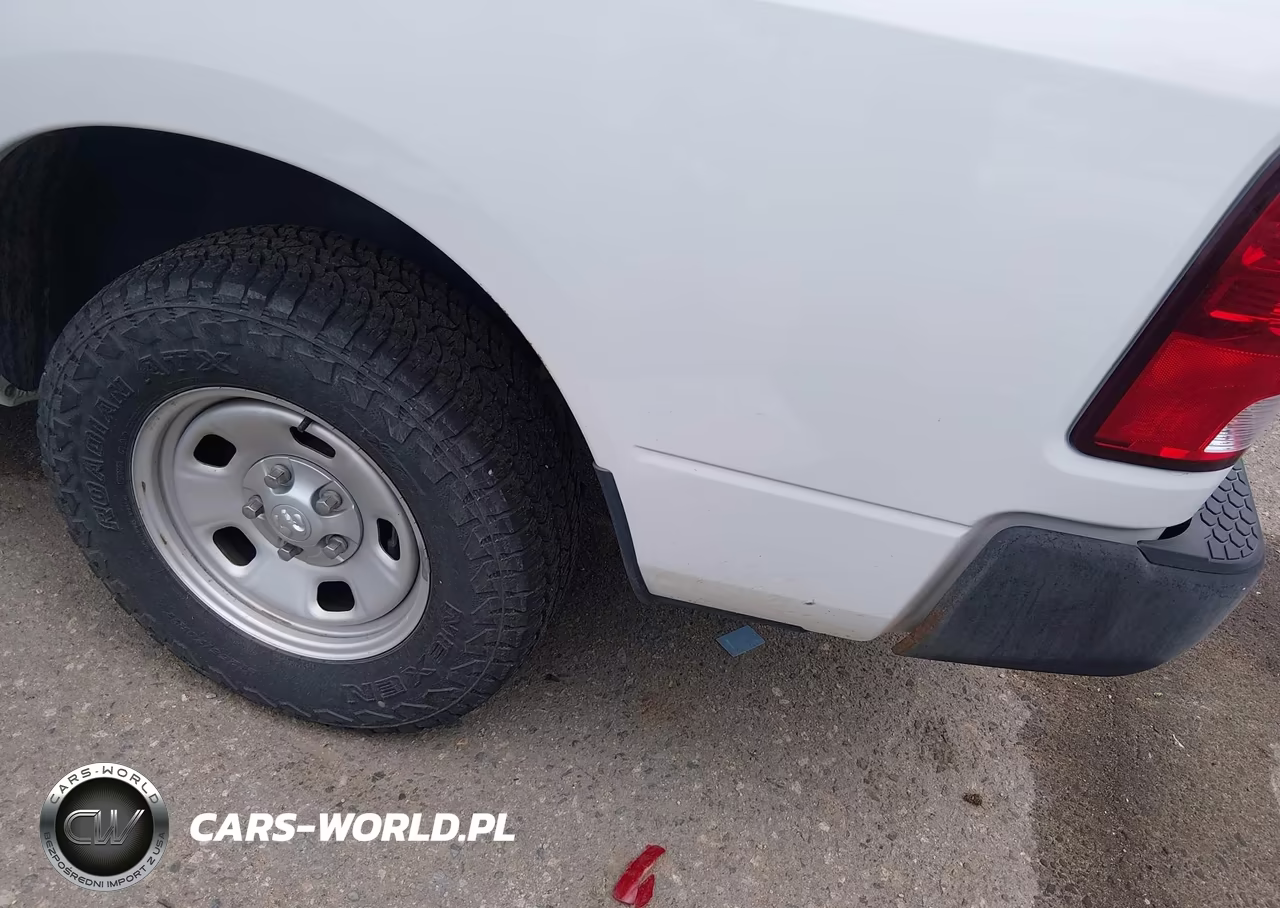 2020 Ram 1500 Classic Tradesman 4X4 8' Box VIN:3C6JR7DG8LG219287 - 7