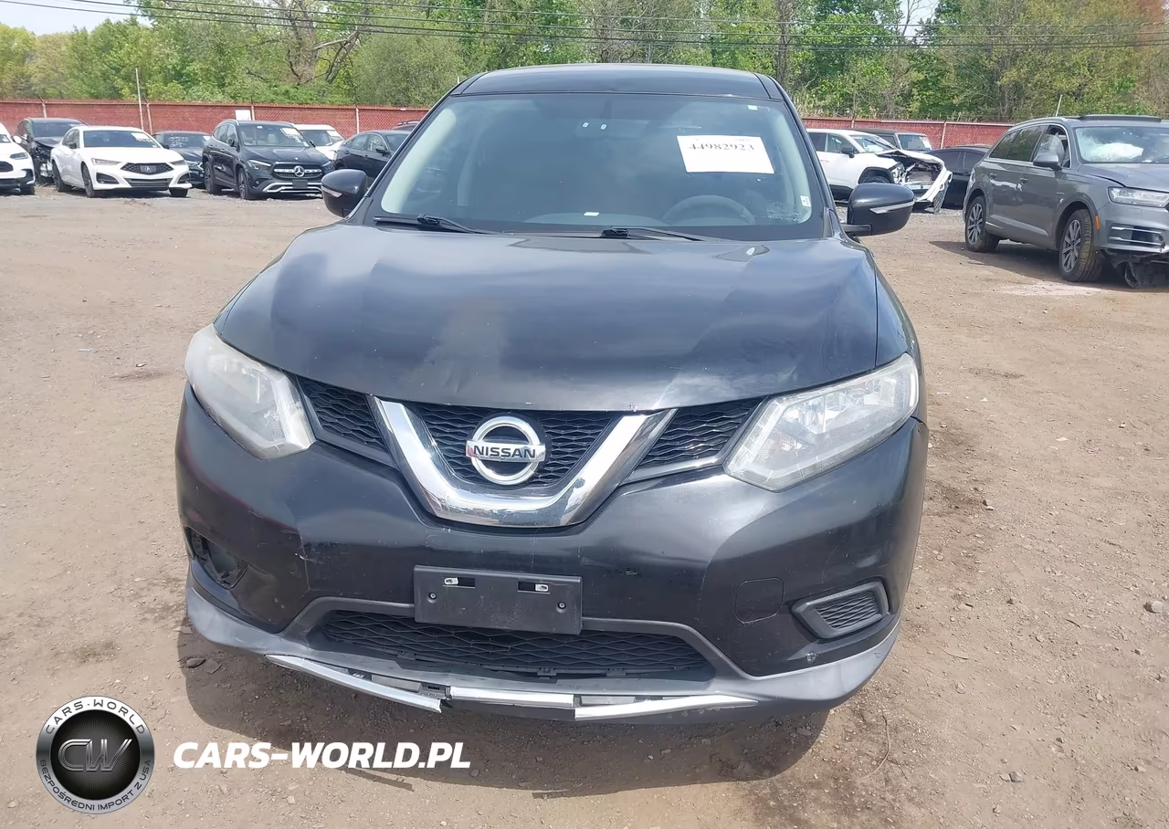 2015 Nissan Rogue S VIN:KNMAT2MV3FP535305 - 17