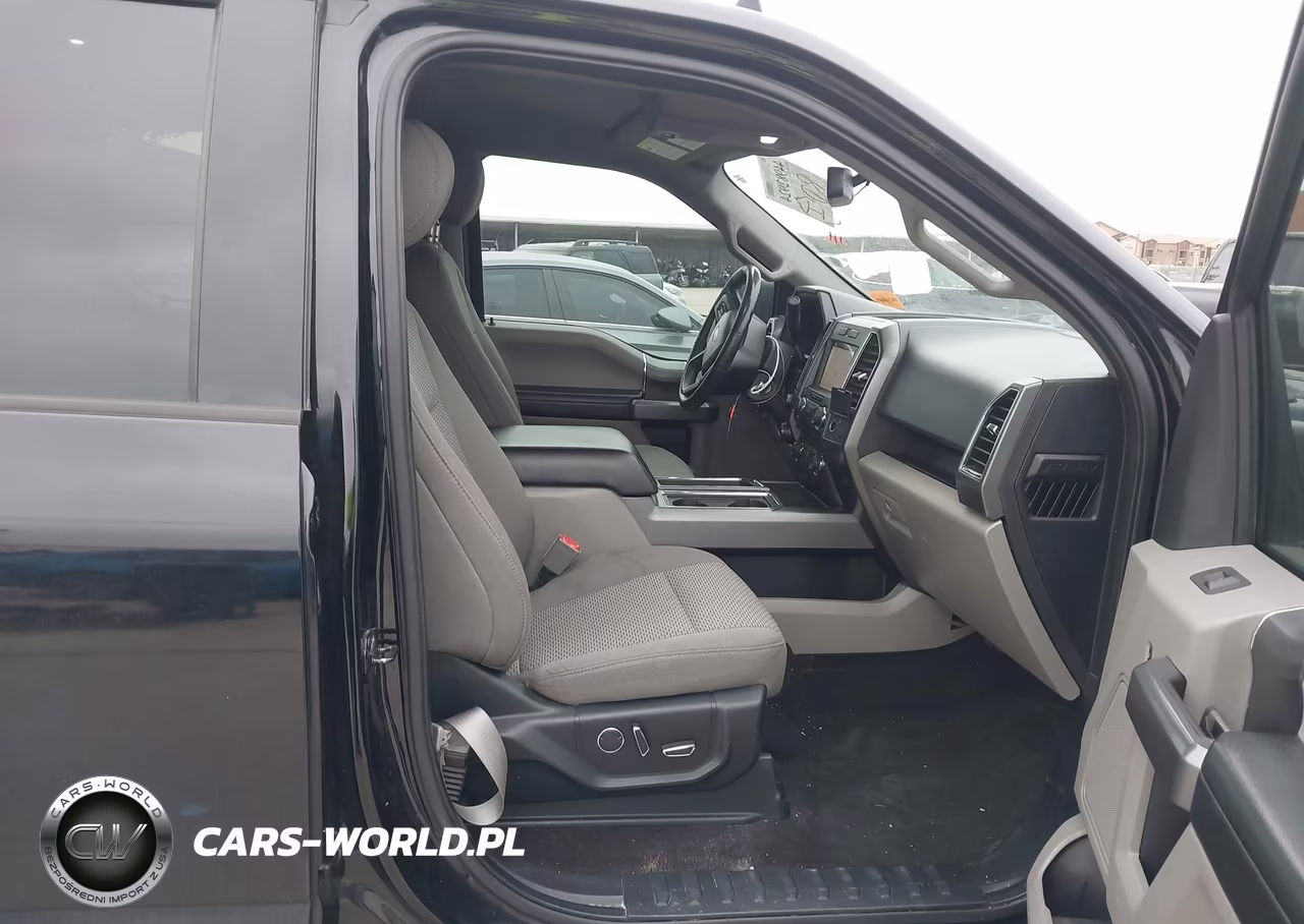 2018 Ford F-150 Xlt VIN:1FTEW1C54JKF52673 - 5