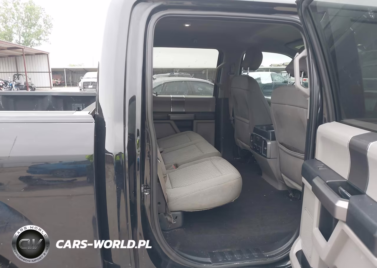 2018 Ford F-150 Xlt VIN:1FTEW1C54JKF52673 - 8