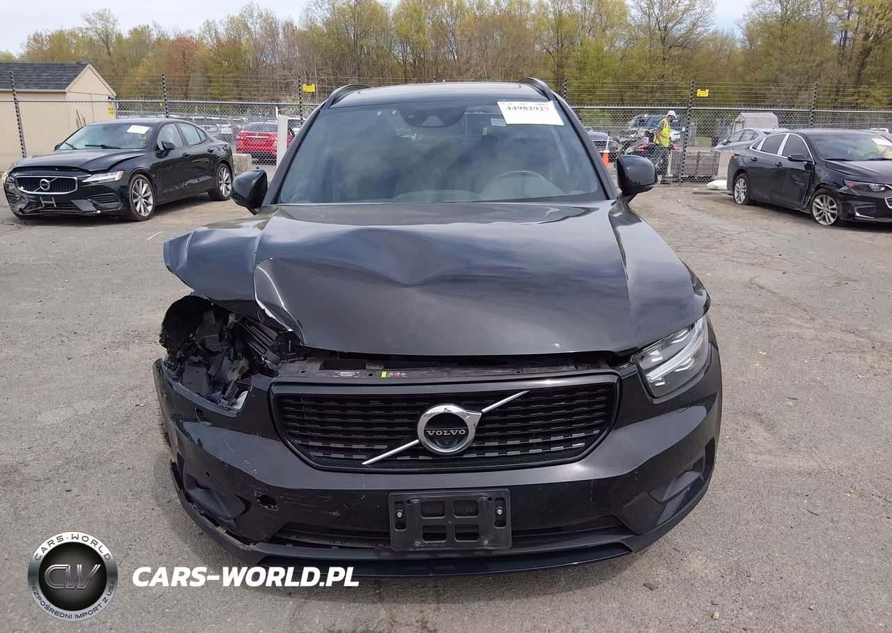 2019 Volvo Xc40 T5 Momentum-T5 R-Design VIN:YV4162XZ0K2013564 - 13