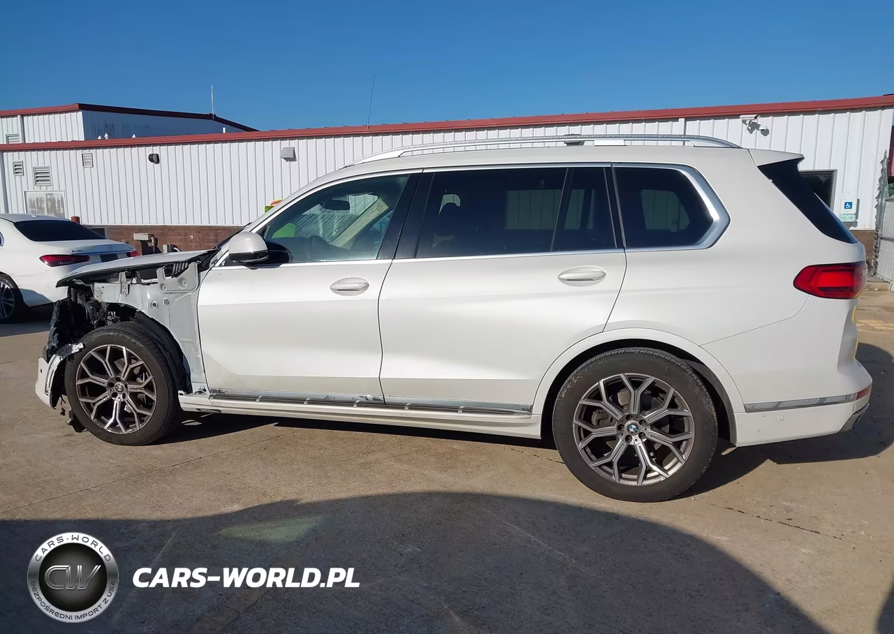 2022 BMW X7 xDrive40I VIN:5UXCW2C08N9N07054 - 14